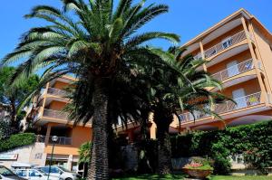 Gallery image of Residence Orchidea in Pietra Ligure
