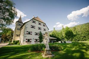 Zdjęcie z galerii obiektu Schloss Prielau Hotel & Restaurants w mieście Zell am See