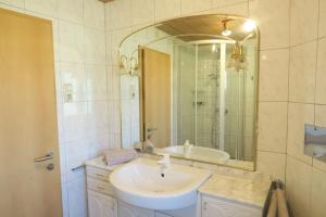 Kúpeľňa v ubytovaní Appartment Brigitte