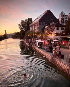 Foto da galeria de stattHotel em Zürich