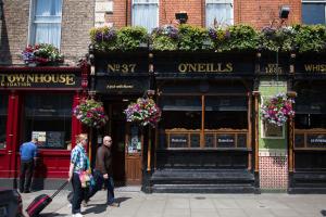 Hosté ubytování O'Neills Victorian Pub & Townhouse