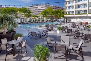 The swimming pool at or close to Hotel Olympus Palace