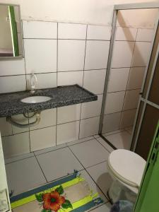 Koupelna v ubytování Casa praia Peito de Moça Luís Correia