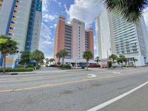 Roxanne Towers by Palmetto Vacations
