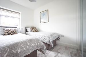 Foto dalla galleria di AAA Stay Garden Apartment a Thatcham