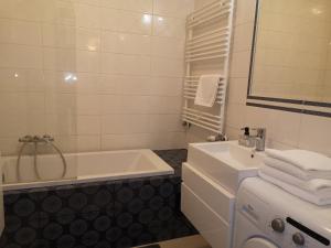 Et badeværelse på Apartament Marzenie 13 - Opole