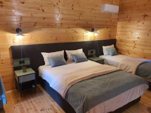 A bed or beds in a room at Enjoy river house Ada Bojana