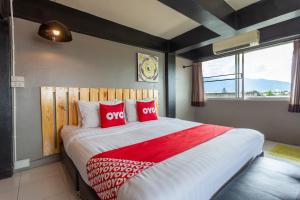 Postel nebo postele na pokoji v ubytování Yak Guesthouse