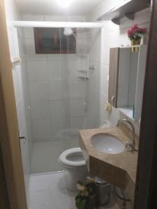 A bathroom at Rainha do Mar