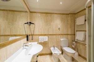 Koupelna v ubytování Hotel 4 Stagioni Sensus Spa