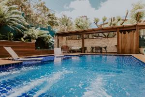 A piscina localizada em Pousada Alto da Pipa ou nos arredores