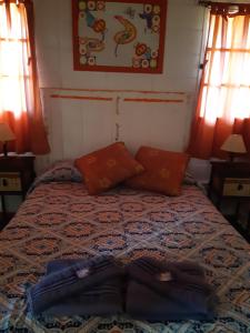 Una cama o camas en una habitación de Namaste