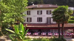 Κήπος έξω από το Hotel Fonte dei Fiori