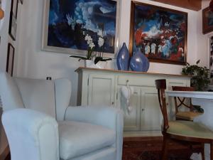 A seating area at Locanda Bellavista