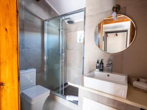 Koupelna v ubytování Villa Várzea Hiker Nest + 22 fotografií