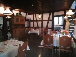 En restaurant eller et andet spisested på Hotel-Restaurant Bibermühle GmbH
