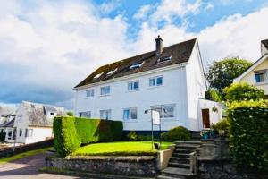 Gallery image of Aldourie Guest House in Fort William