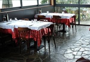 Restoran atau tempat makan lain di Arlecchino