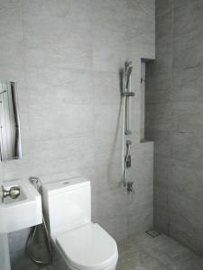 Ванная комната в Pinevalley Homestay Putrajaya Presint 12