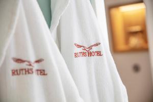 Certifikát, hodnocení, plakát nebo jiný dokument vystavený v ubytování Ruths Hotel