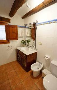 Kúpeľňa v ubytovaní Casa rural con mucho encanto en un entorno mágico