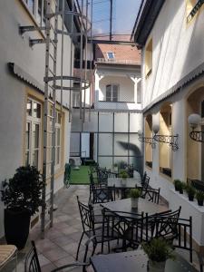 Budova, kde se hotel nachází