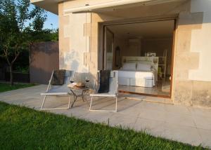 Montjuic Boutique Bed & Breakfast Girona, Girona – Updated ...