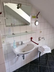 Afbeelding uit fotogalerij van Ferienwohnung in Riol