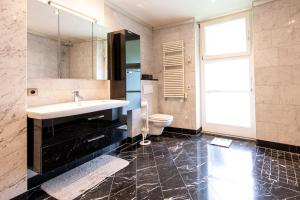 A bathroom at Kaiserhoam