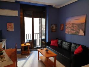 A seating area at Apartamentos Dana Sol
