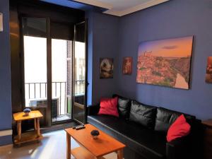 A seating area at Apartamentos Dana Sol