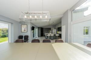Posezení v ubytování River views,Kinsale, Hosted by Exquisite holiday homes, Sleeps 26