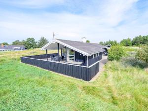 Fotografie z fotogalerie ubytování Holiday home Henne CVII v destinaci Henne Strand