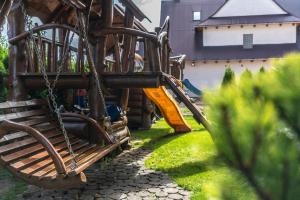 Ogród w obiekcie Dunajecki Dworek