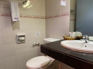 Koupelna v ubytování Hotel Deleeton