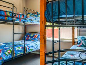 a bunk bed room with two bunk beds and twounks at Valencia in Cowes