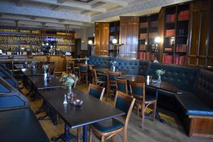 Posezení v ubytování First Hotel Bengtsfors