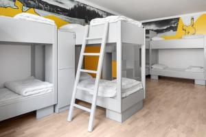 Двуетажно легло или двуетажни легла в стая в Youth Hostel Trbovlje