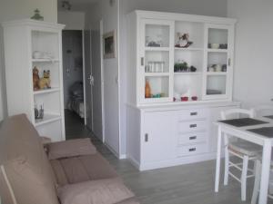 Kuchyň nebo kuchyňský kout v ubytování appartement vue mer