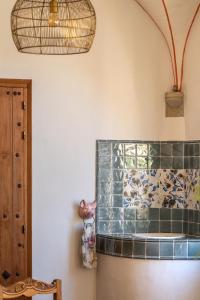 Zdjęcie z galerii obiektu El Palauet de Monells - Adults Only w mieście Monells