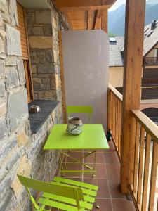 A balcony or terrace at Apartamento con Encanto