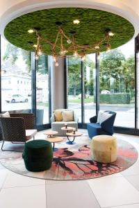 ibis Styles Klagenfurt am Woerthersee的休息区