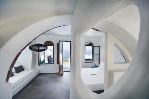 Ένα ή περισσότερα κρεβάτια σε δωμάτιο στο Sophia Luxury Suites
