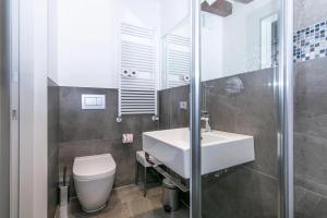 A bathroom at Il Pozzo Magico
