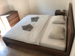 Voodi või voodid majutusasutuse Apartmán v centre Michaloviec toas