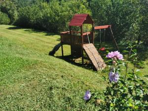 Fotografie z fotogalerie ubytování Holiday Home Mandalena v destinaci Buzet