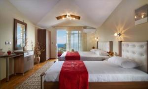 A bed or beds in a room at Studios Xanthipi