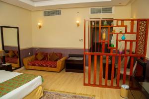 Posezení v ubytování Dorus Hotel