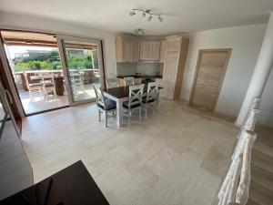 Gallery image of MARTIN & NICOLE'S HOME in Marina di Portisco +34 photos