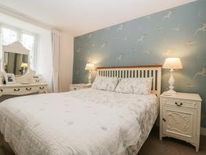 En eller flere senge i et værelse på Church Farmhouse